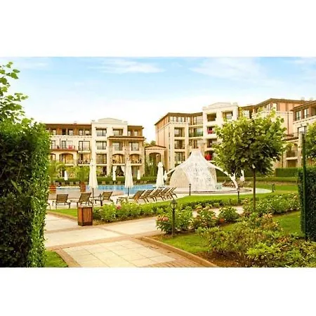 Green Life Beach Resort- апартамент фемили *