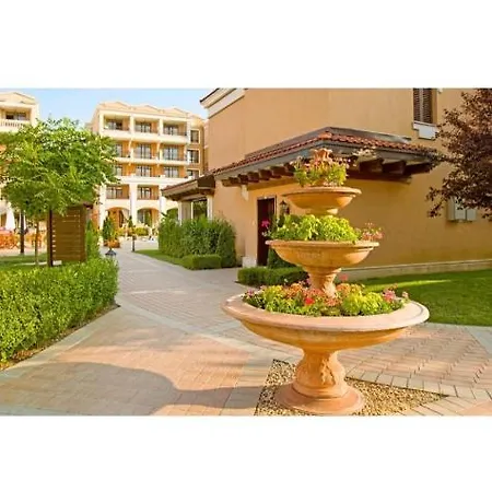Green Life Beach Resort- апартамент фемили Апартамент Созопол