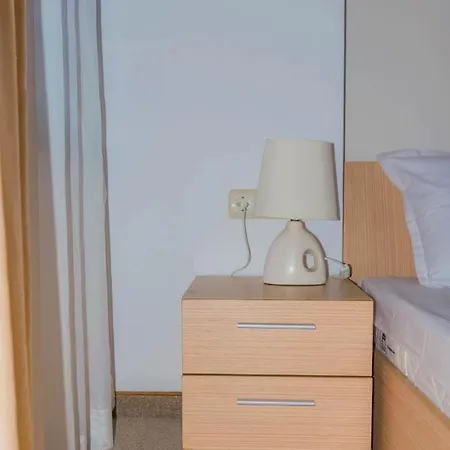 Green Life Beach Resort- апартамент фемили * Созопол