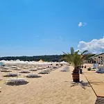 Life Resort- фемили Apartament *